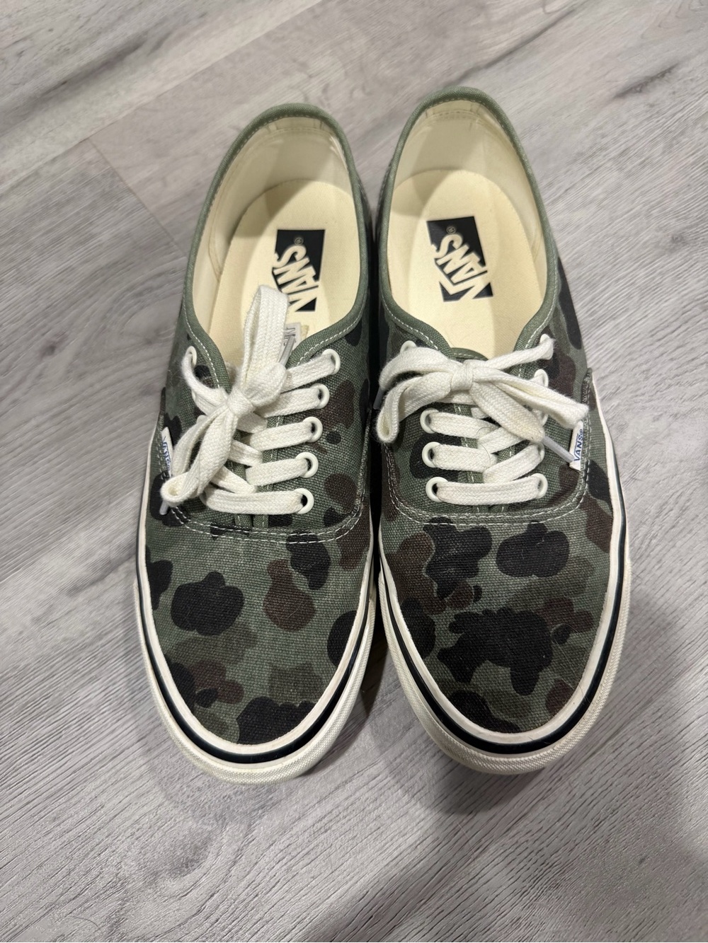 Vans Men's Camo Canvas Low-Top Sneakers - Green/Black/Brown